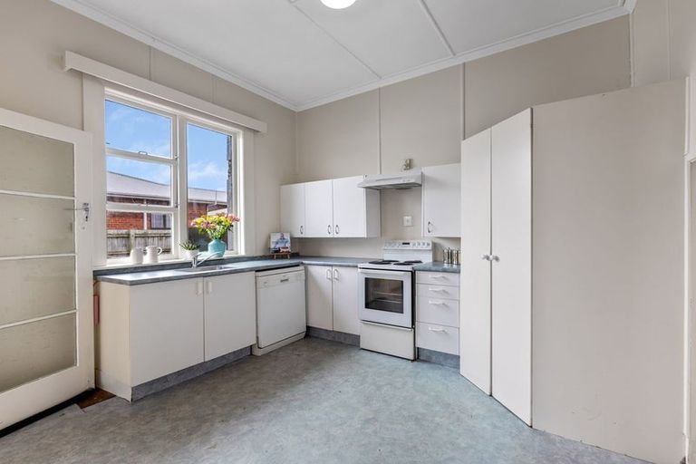 Photo of property in 108 Victoria Road, Saint Kilda, Dunedin, 9012