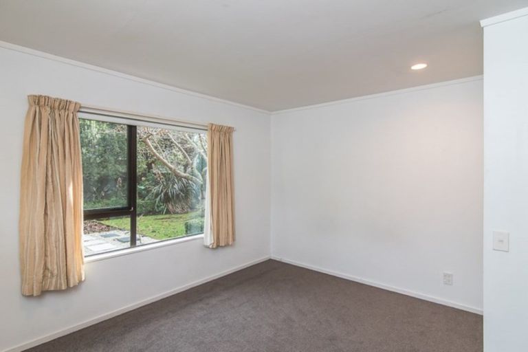 Photo of property in 5a Aorangi Road, Paraparaumu, 5032