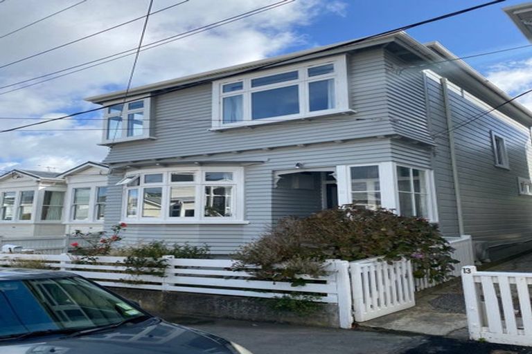Photo of property in 11 Caroline Street, Mount Victoria, Wellington, 6011