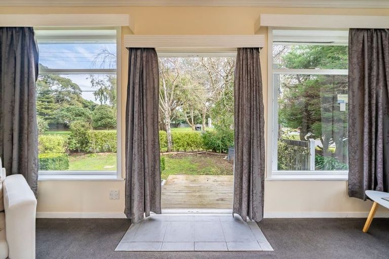 Photo of property in 1000 Taita Drive, Taita, Lower Hutt, 5011