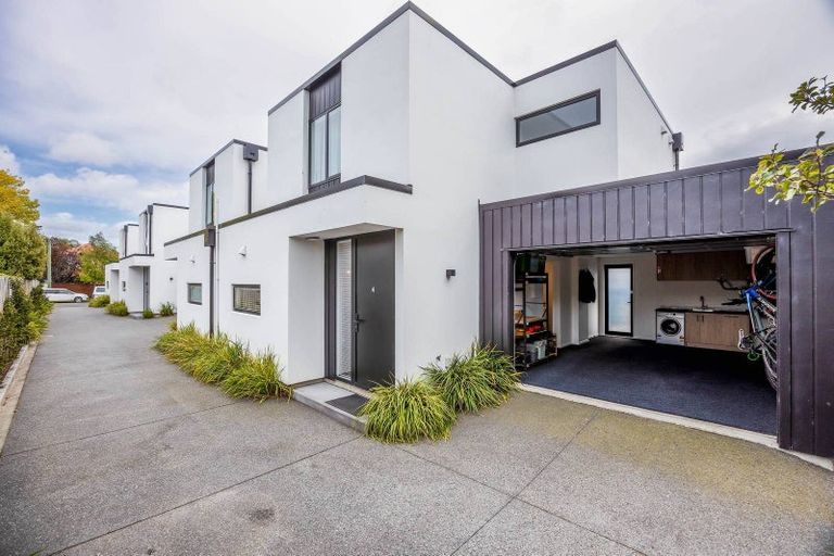 Photo of property in 4/10 Bishop Street, St Albans, Christchurch, 8014
