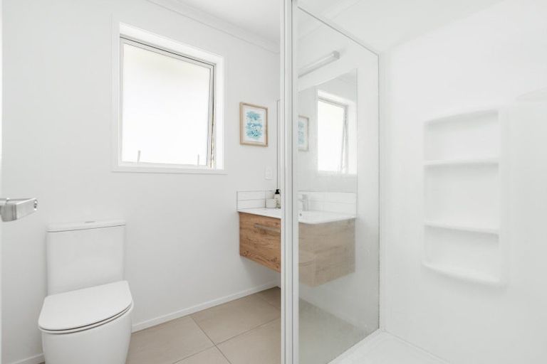 Photo of property in 83 Hills View Drive, Papamoa, 3118