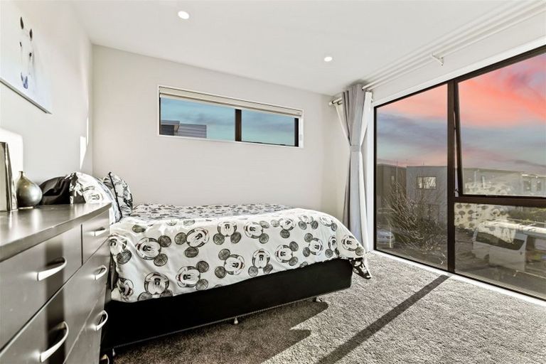 Photo of property in 5 Waterlily Street, Hobsonville, Auckland, 0616