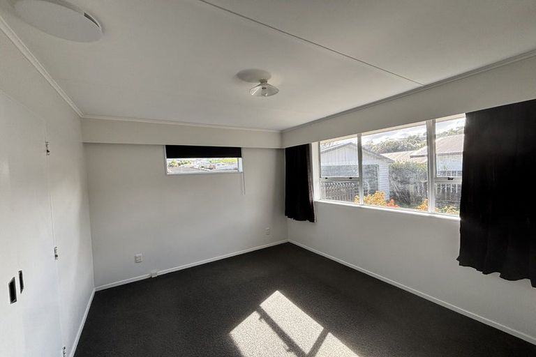 Photo of property in 91 Norana Road, Timberlea, Upper Hutt, 5018