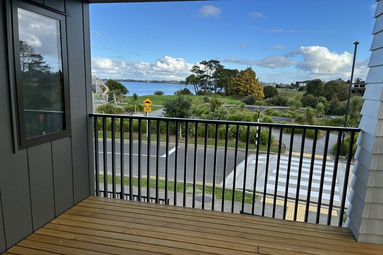 Photo of property in 131 Waituarua Drive, Takanini, Auckland, 2112