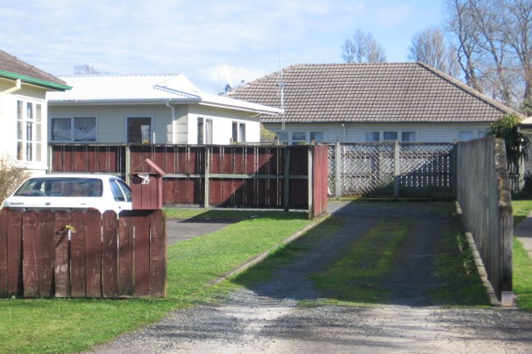 Photo of property in 37 Banbury Crescent, Fairfield, Hamilton, 3214