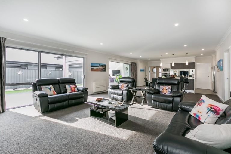 Photo of property in 3 Pelorus Avenue, Poraiti, Napier, 4112