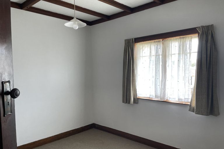 Photo of property in 2/25 Wellington Street, Papakura, 2110