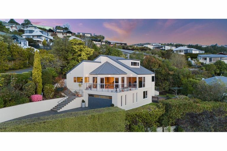 Photo of property in 40 Woodlau Rise, Huntsbury, Christchurch, 8022