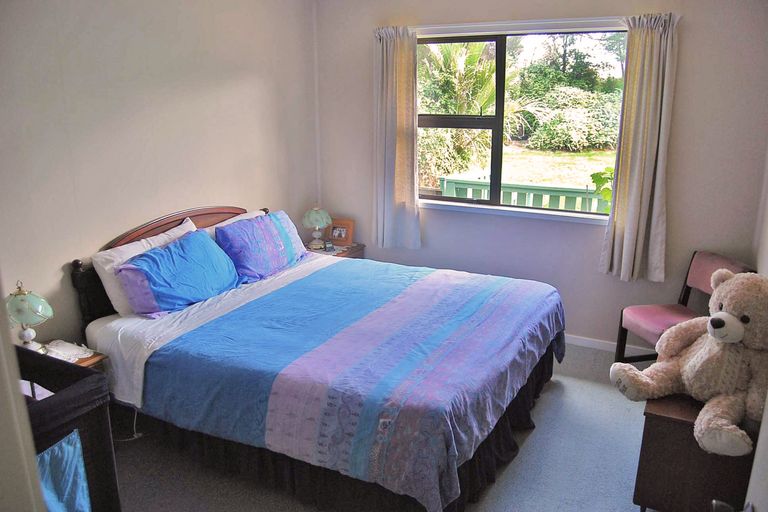 Photo of property in 461 Pahi Road, Pahi, Paparoa, 0571