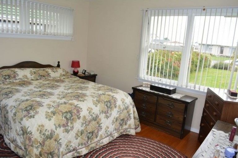 Photo of property in 25 Sneyd Street, Kaiapoi, 7630