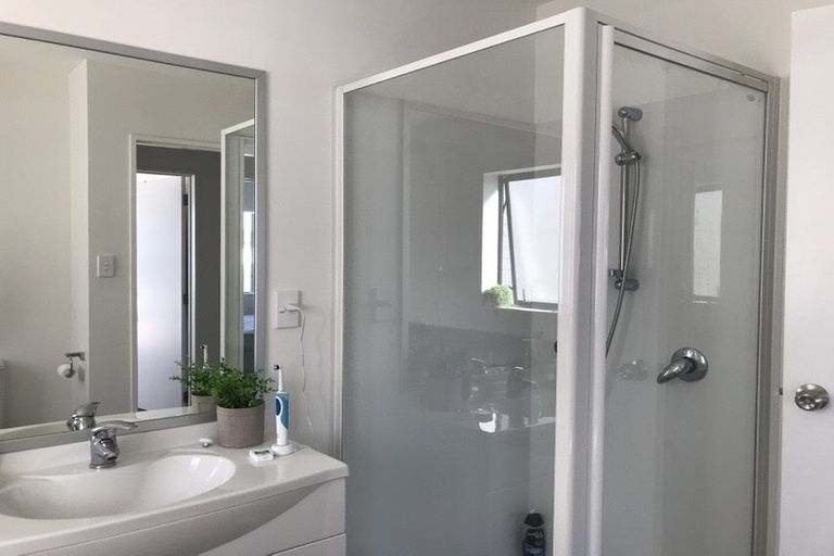 Photo of property in 38 Hollowout Street, Takanini, 2112