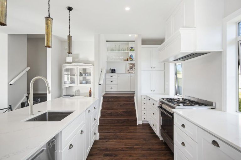 Photo of property in 56 Lisle Farm Drive, Pukekohe, 2120