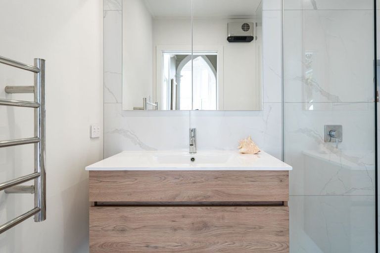 Photo of property in 72 Mailer Street, Mornington, Dunedin, 9011