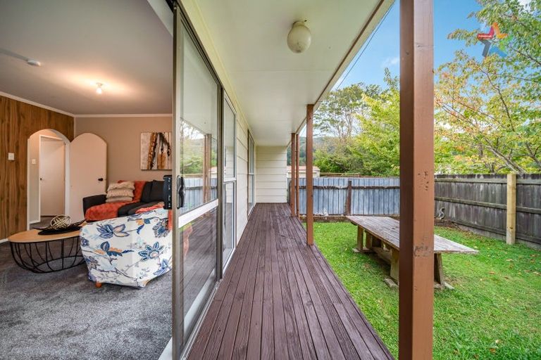 Photo of property in 316b Wellington Road, Wainuiomata, Lower Hutt, 5014