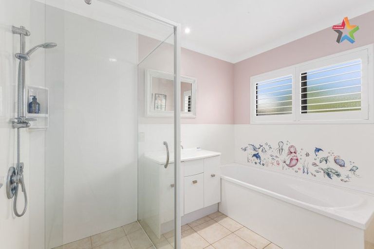 Photo of property in 25 Central Park, Paraparaumu Beach, Paraparaumu, 5032