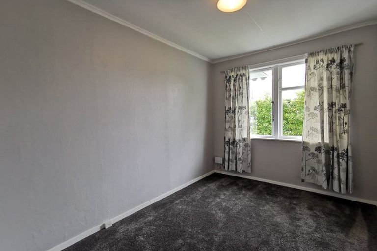 Photo of property in 8 Heath Street, Wainuiomata, Lower Hutt, 5014