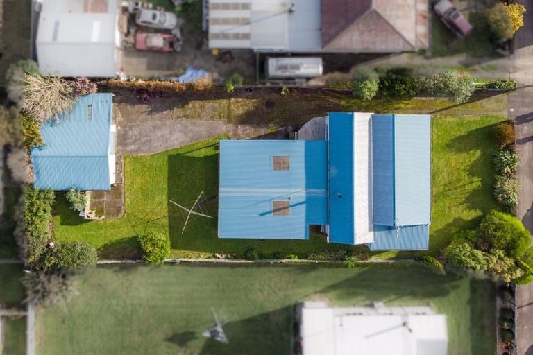 Photo of property in 48 Burns Street, Dannevirke, 4930