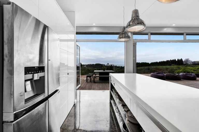 Photo of property in 11 Wilson Road, Urenui, 4375