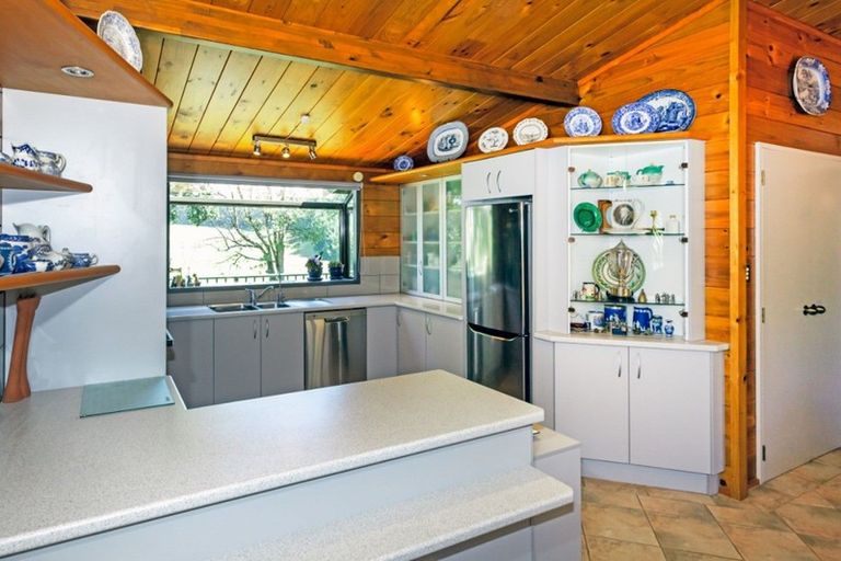 Photo of property in 444 Onemana Drive, Onemana, Whangamata, 3691