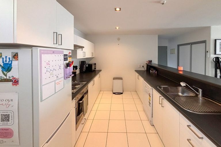 Photo of property in 19/14 Brougham Street, Addington, Christchurch, 8024