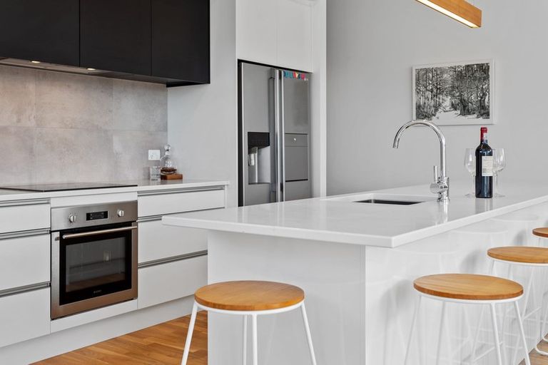 Photo of property in 23 The Terrace, Governors Bay, Lyttelton, 8971