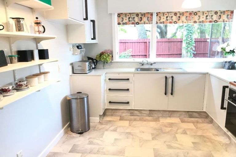 Photo of property in 7 Quinton Place, Bishopdale, Christchurch, 8053