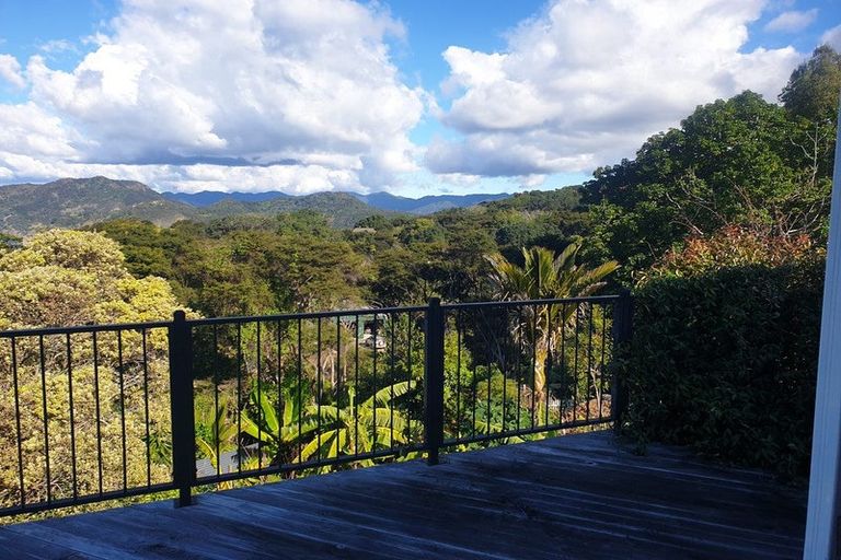 Photo of property in 15 Puriri Place, Tuateawa, Coromandel, 3583