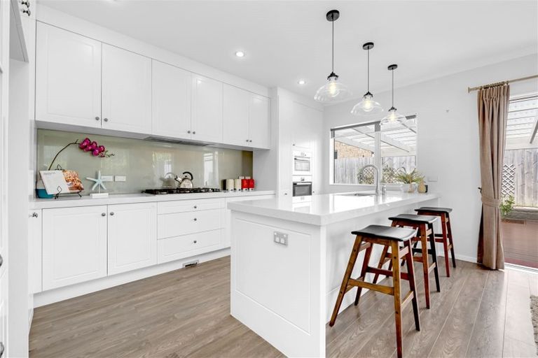 Photo of property in 20 Moville Drive, Flat Bush, Auckland, 2019