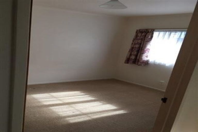 Photo of property in 1/110 Owairaka Avenue, Mount Albert, Auckland, 1025