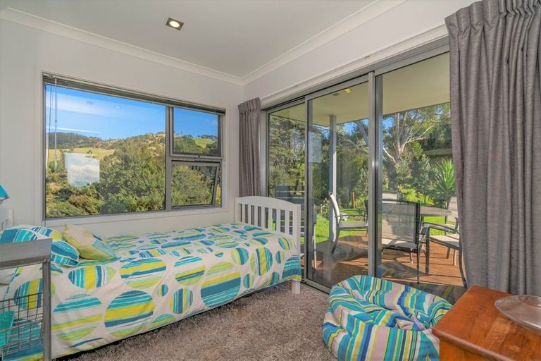 Photo of property in 44 Gray Avenue, Kuaotunu West, Whitianga, 3592