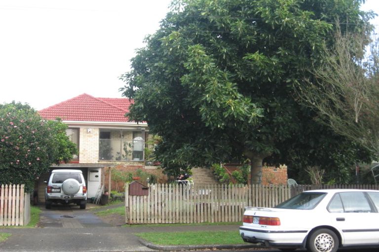 Photo of property in 42 Sturdee Road, Manurewa, Auckland, 2102