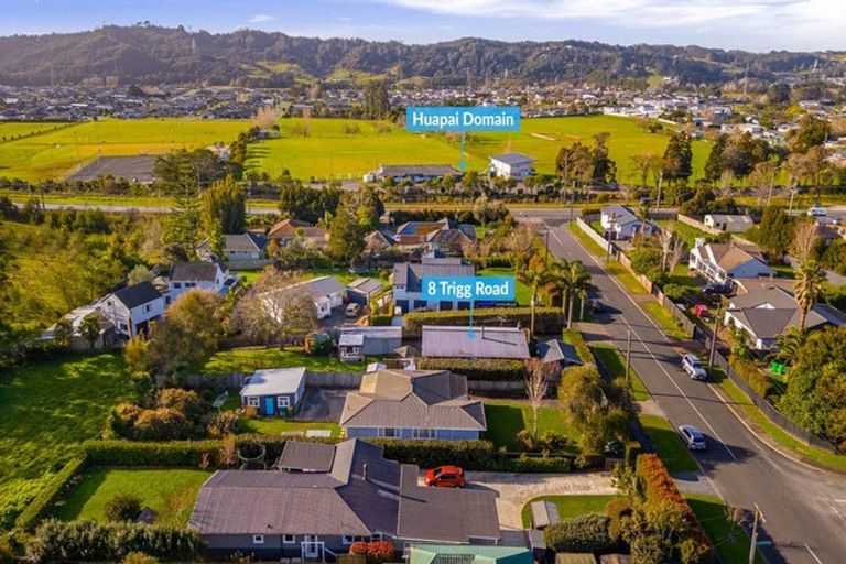 Photo of property in 8 Trigg Road, Huapai, Kumeu, 0810