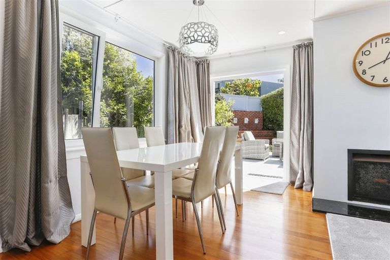 Photo of property in 275 Lake Road, Belmont, Auckland, 0622