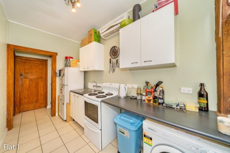 Photo of property in 39 Adams Terrace, Aro Valley, Wellington, 6021