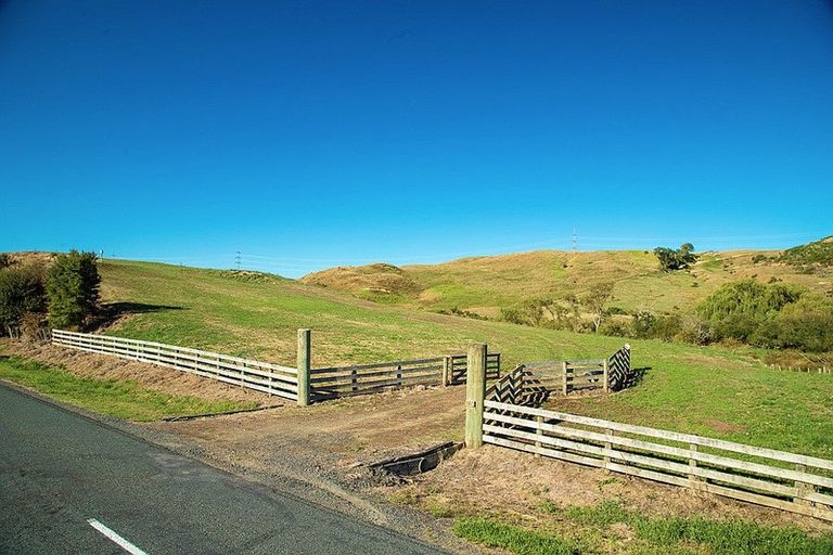 Photo of property in 587 Churchill Road, Pukekawa, 2696