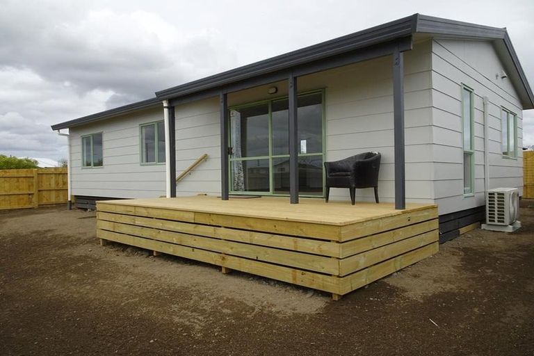 Photo of property in 341 Flaxmere Avenue, Flaxmere, Hastings, 4120