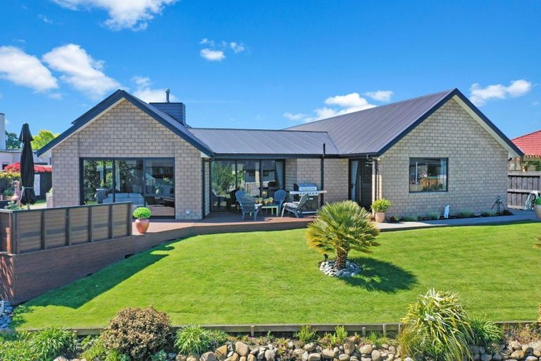 Photo of property in 15 Orchard Grove, Netherby, Ashburton, 7700