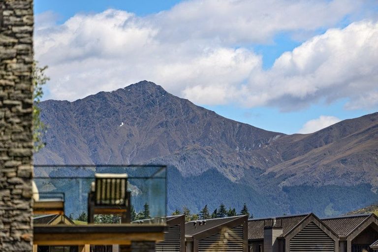 Photo of property in 13 Taurus Lane, Jacks Point, 9371