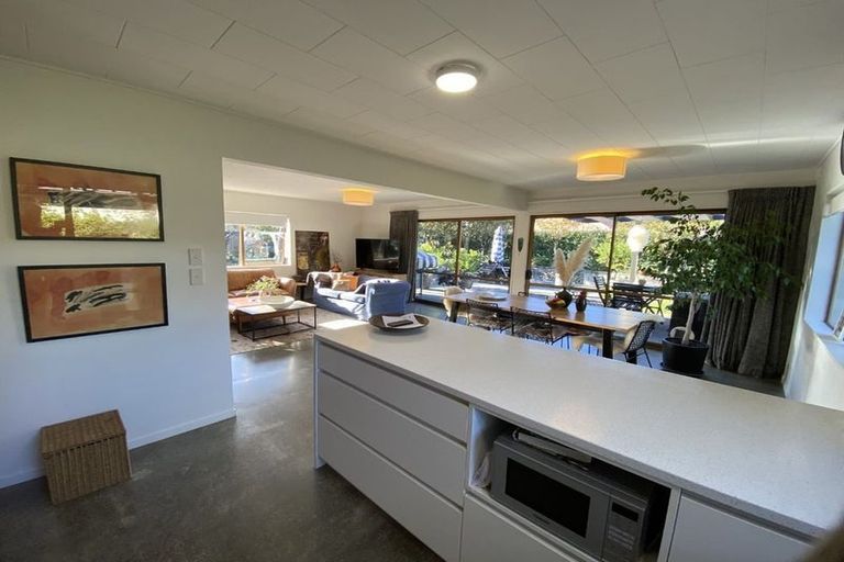 Photo of property in 1 Kopanga Road, Havelock North, 4130
