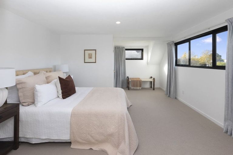 Photo of property in 1 Melissa Place, Burnside, Christchurch, 8042