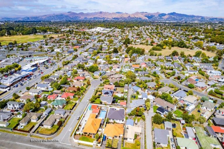 Photo of property in 18 Voss Street, Shirley, Christchurch, 8013