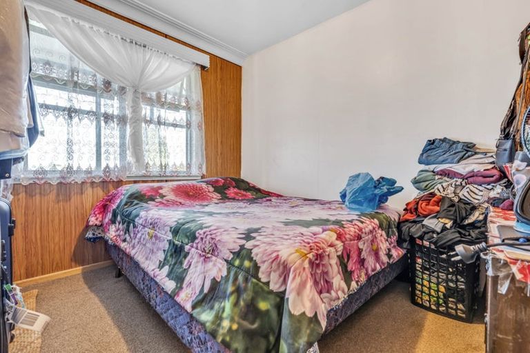 Photo of property in 92 Fisher Crescent, Otara, Auckland, 2023