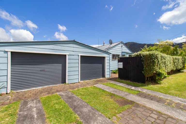 Photo of property in 2 Grayson Avenue, Mangakakahi, Rotorua, 3015
