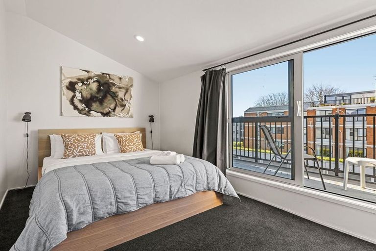 Photo of property in 9/388 Montreal Street, Christchurch Central, Christchurch, 8013