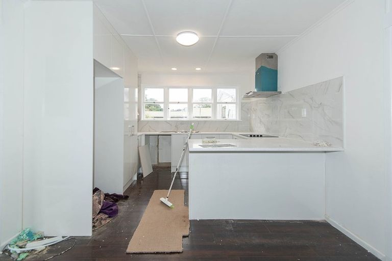 Photo of property in 41 Manuka Road, Bayview, Auckland, 0629