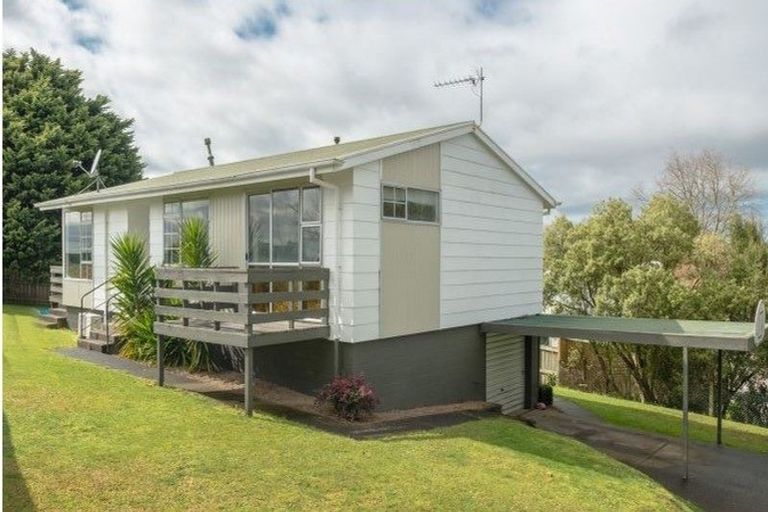 Photo of property in 46 Morrow Avenue, St Andrews, Hamilton, 3200