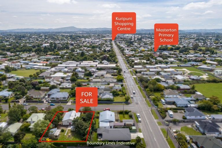Photo of property in 3 Vivian Street, Solway, Masterton, 5810