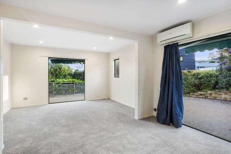 Photo of property in 4a Potiki Place, Glen Innes, Auckland, 1072