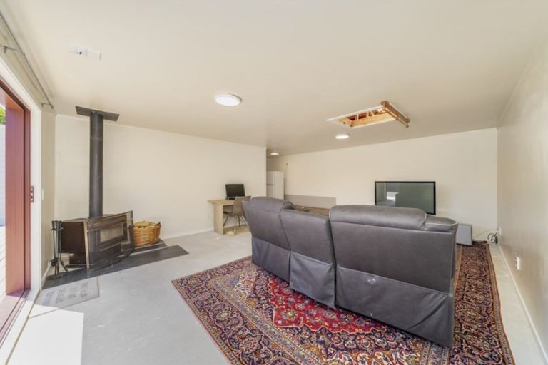 Photo of property in 24 Riverbank Street, Ebdentown, Upper Hutt, 5018
